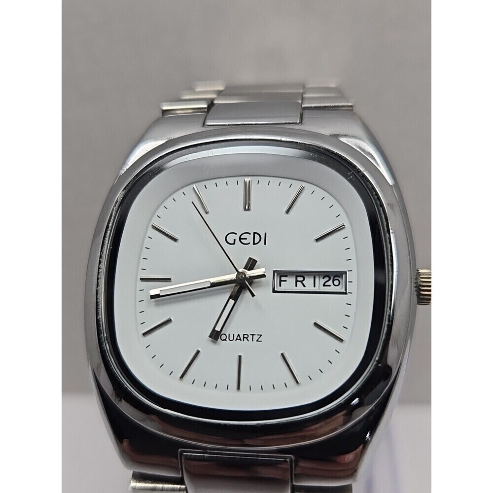 Gedi Quartz Day Date Silver Tone Cushion Case White Dial Women Watch New Battery - Picture 4 of 12